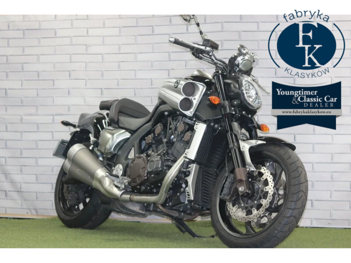 YAMAHA V-MAX 2009 - zdjęcie 10