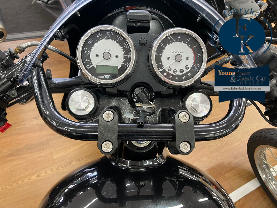 KAWASAKI W800 CAFE 2022 - zdjęcie 4