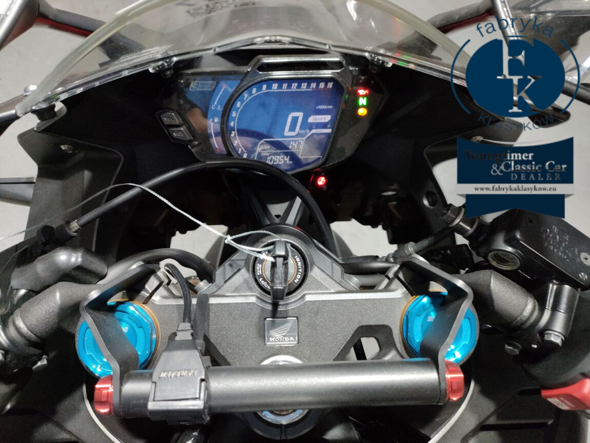 HONDA CBR250RR - zdjęcie 6