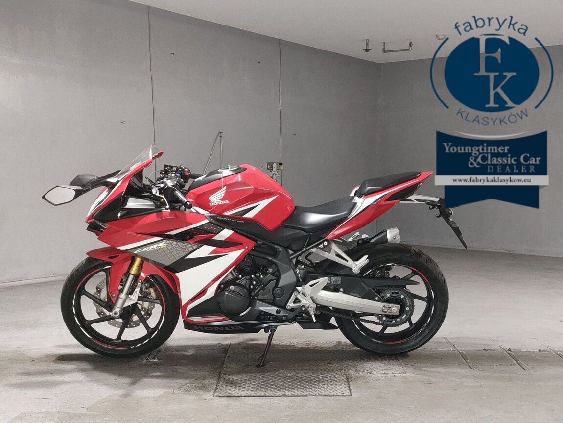 HONDA CBR250RR  - zdjęcie 3