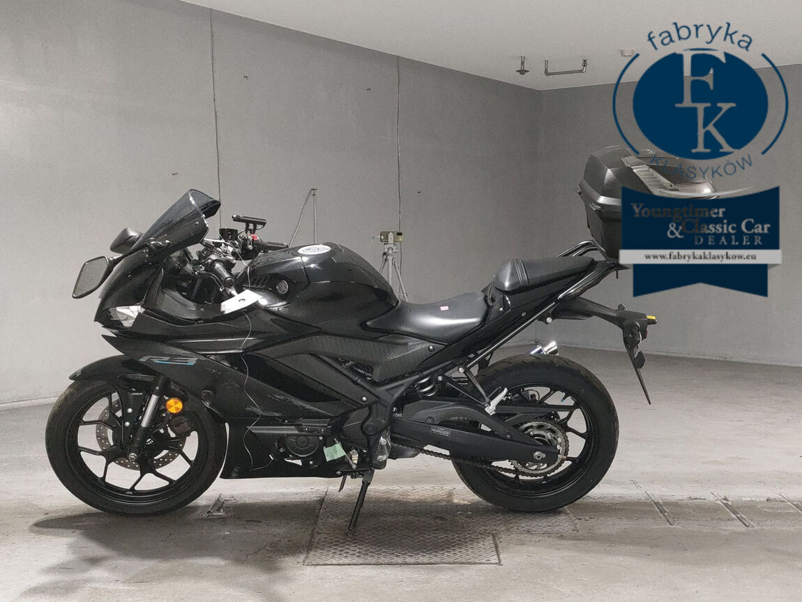 YAMAHA YZF-R3 2024 - zdjęcie 3