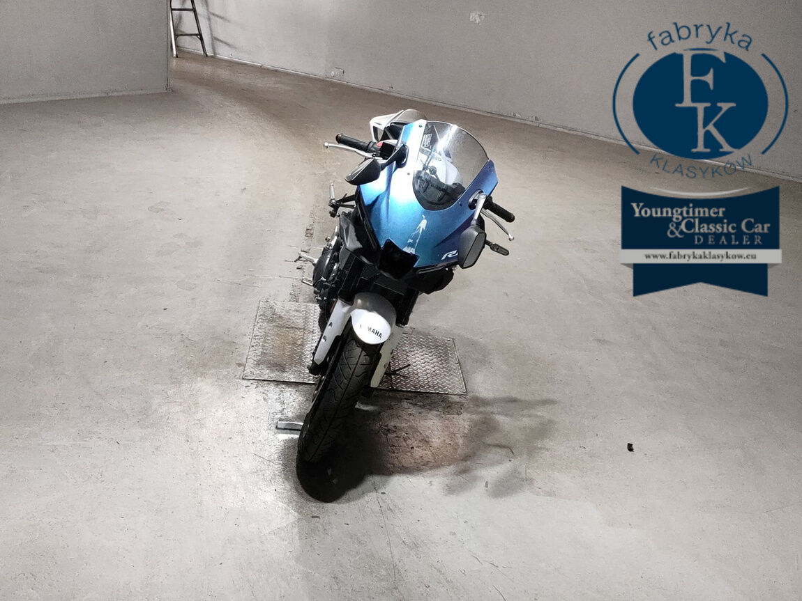 YAMAHA YZF-R25  - zdjęcie 4