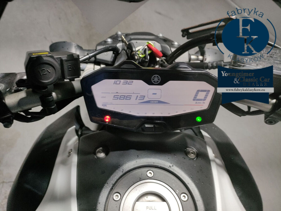 YAMAHA MT-07 2016 - zdjęcie 6