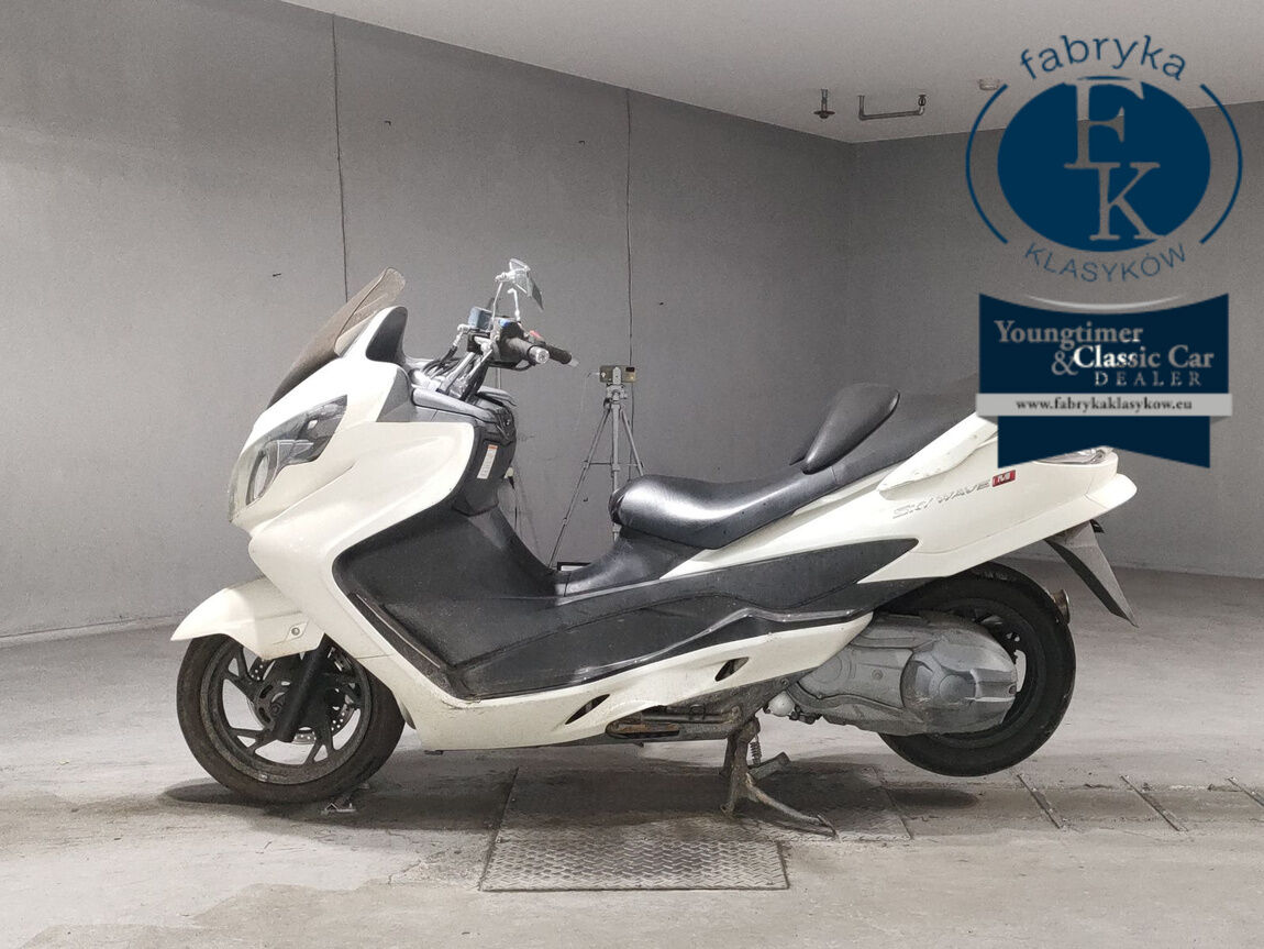 SUZUKI SKYWAVE 250M  - zdjęcie 3