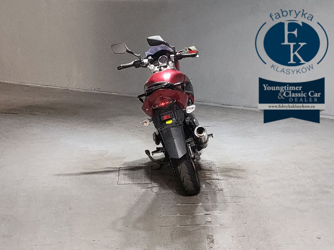 SUZUKI GSR250  - zdjęcie 5