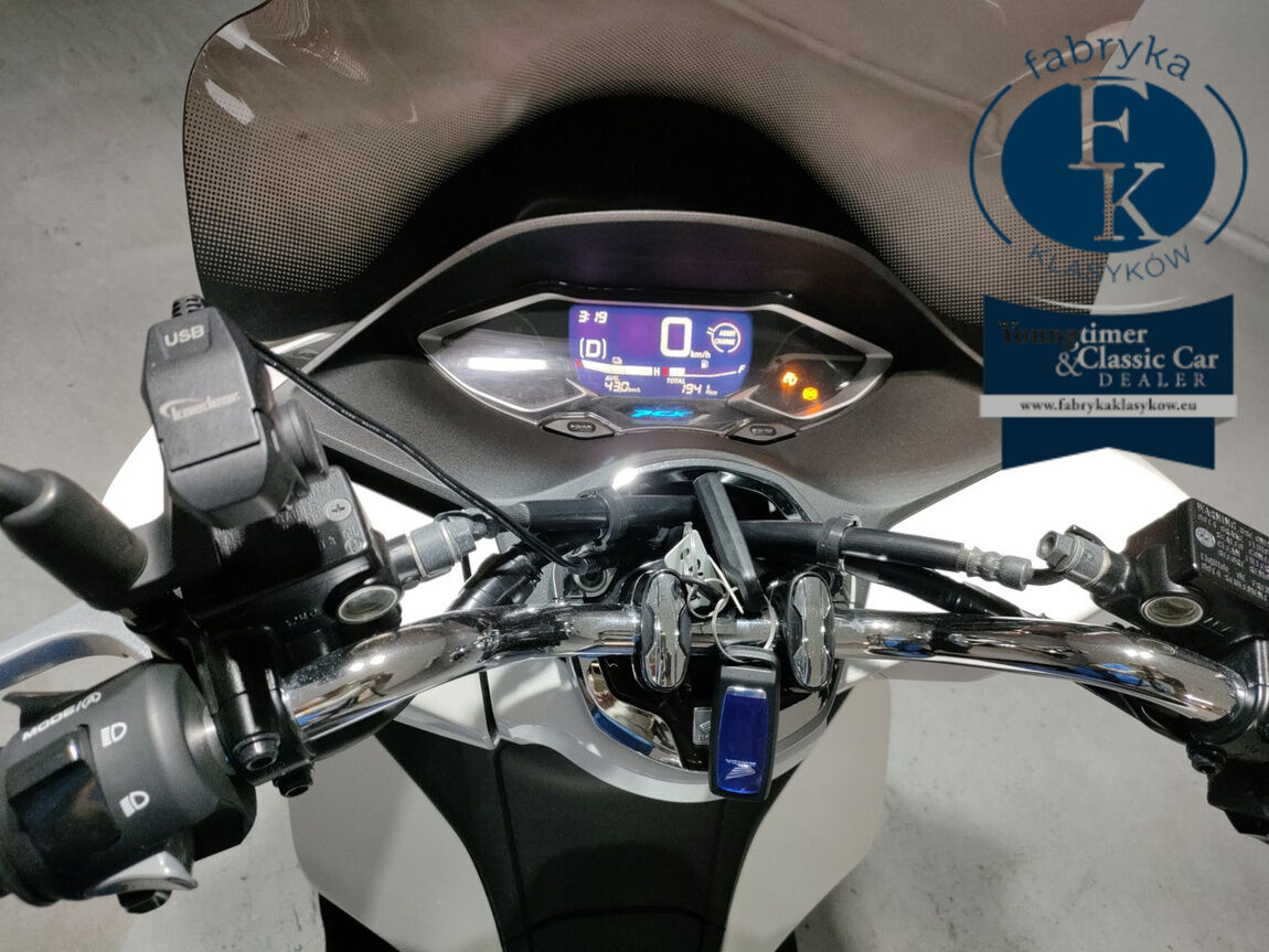 HONDA PCX e:HEV  - zdjęcie 6