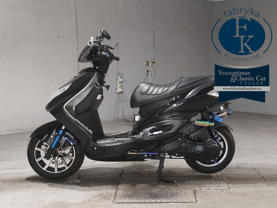 YAMAHA CYGNUS125XSR  - zdjęcie 3