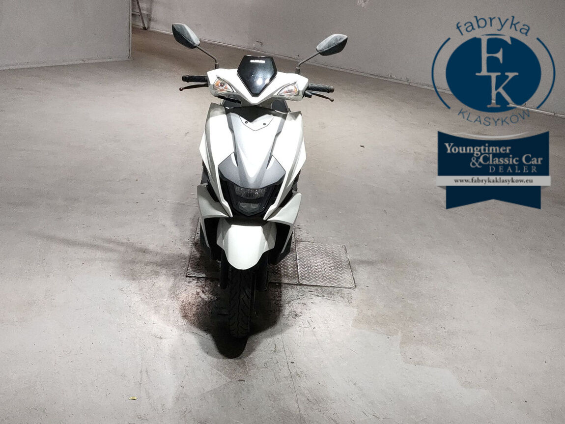 SUZUKI AVENIS125  - zdjęcie 4