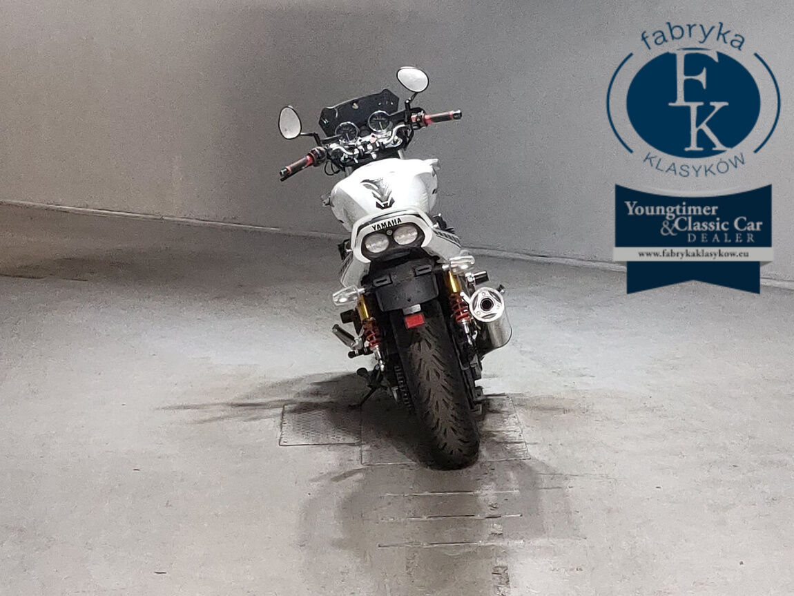 YAMAHA XJR1300L TRAINING CAR 2011 - zdjęcie 5