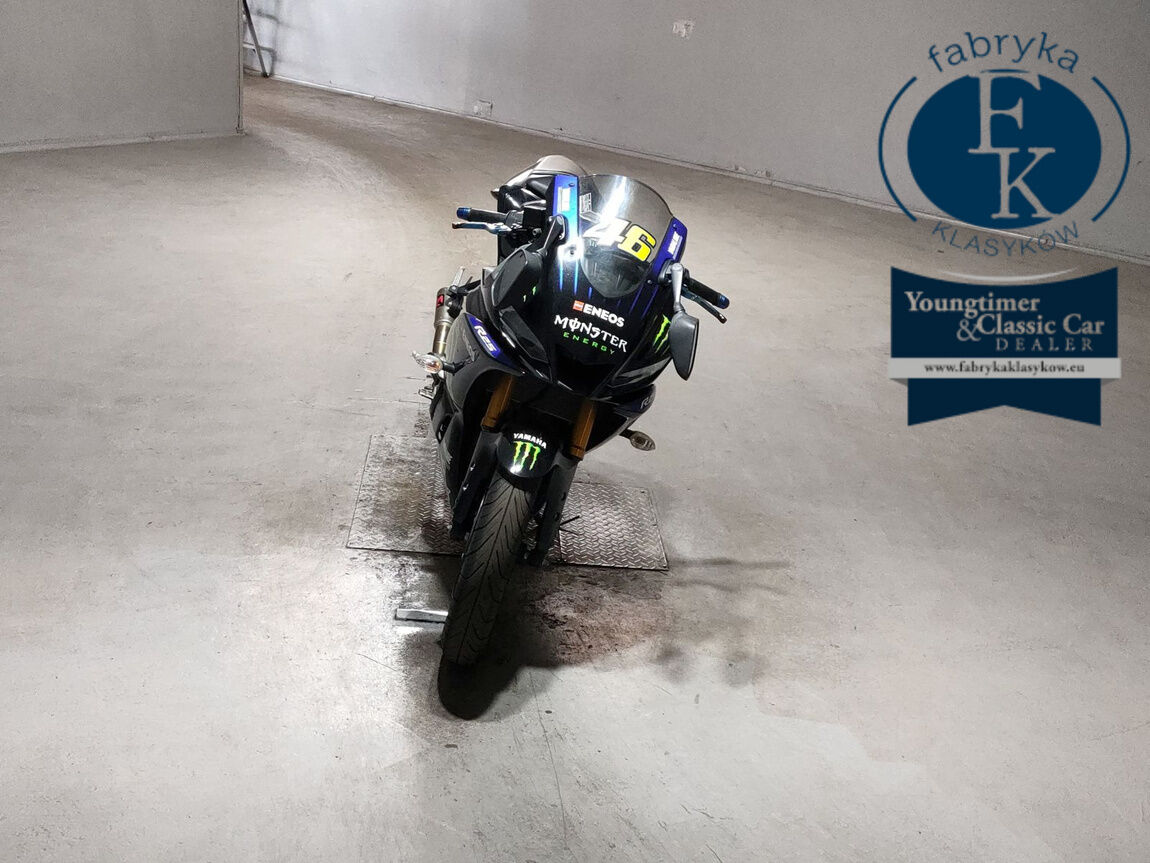 YAMAHA YZF-R25  - zdjęcie 4