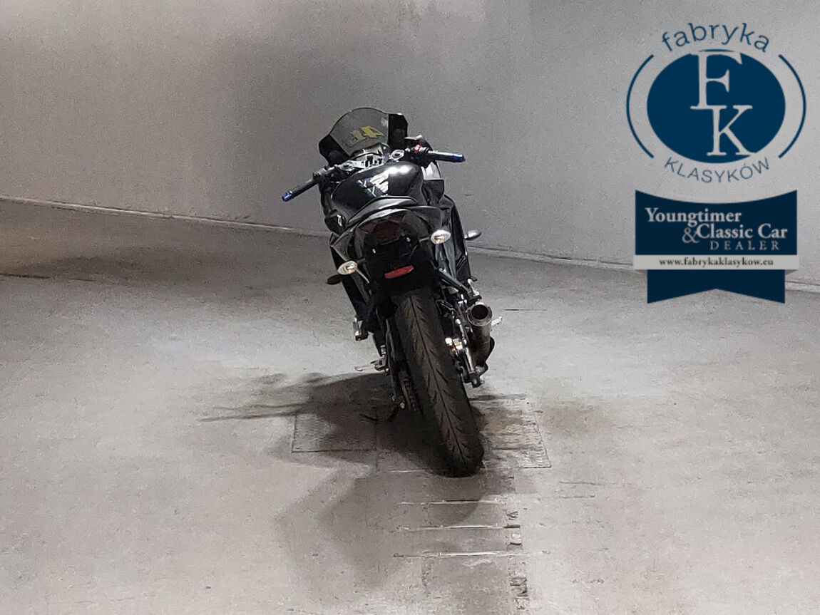 YAMAHA YZF-R25  - zdjęcie 5
