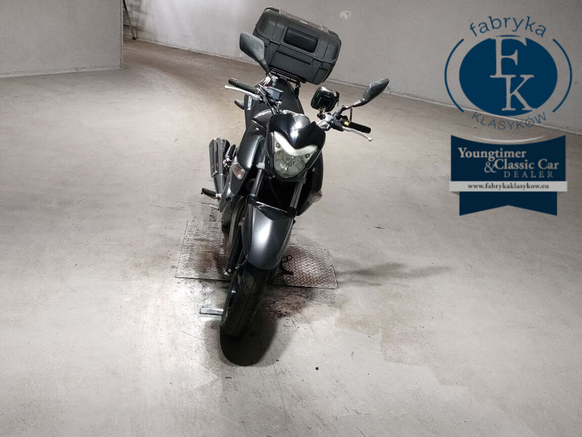 SUZUKI GSR250  - zdjęcie 4
