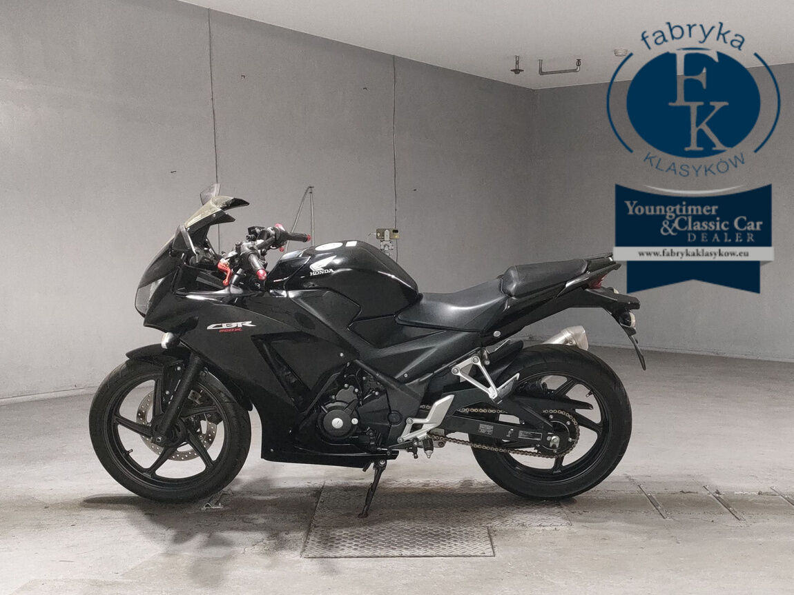 HONDA CBR250R  - zdjęcie 3