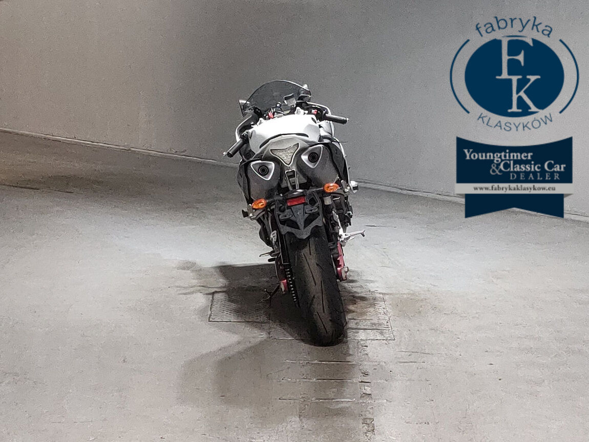 YAMAHA YZF-R1 2009 - zdjęcie 5
