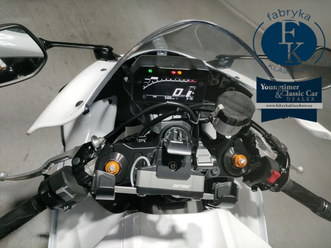 YAMAHA YZF-R7 2024 - zdjęcie 6