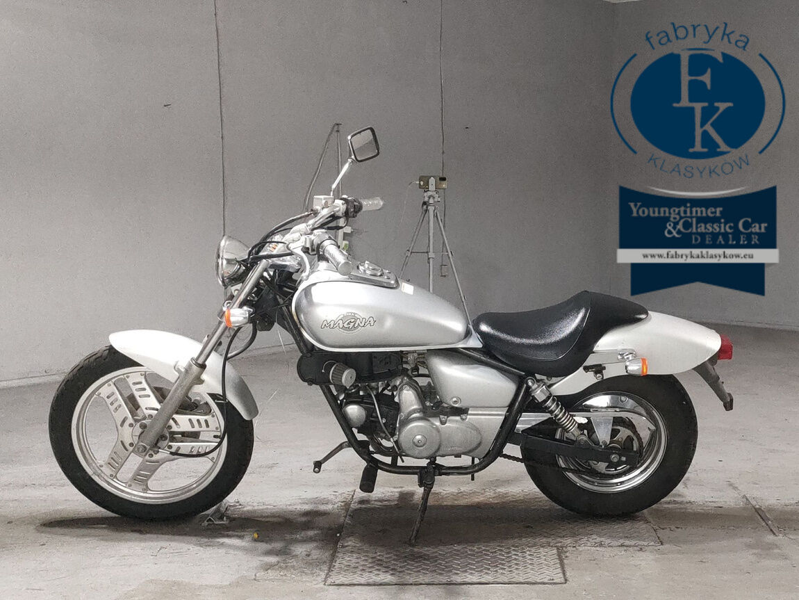 HONDA MAGNA 50  - zdjęcie 3