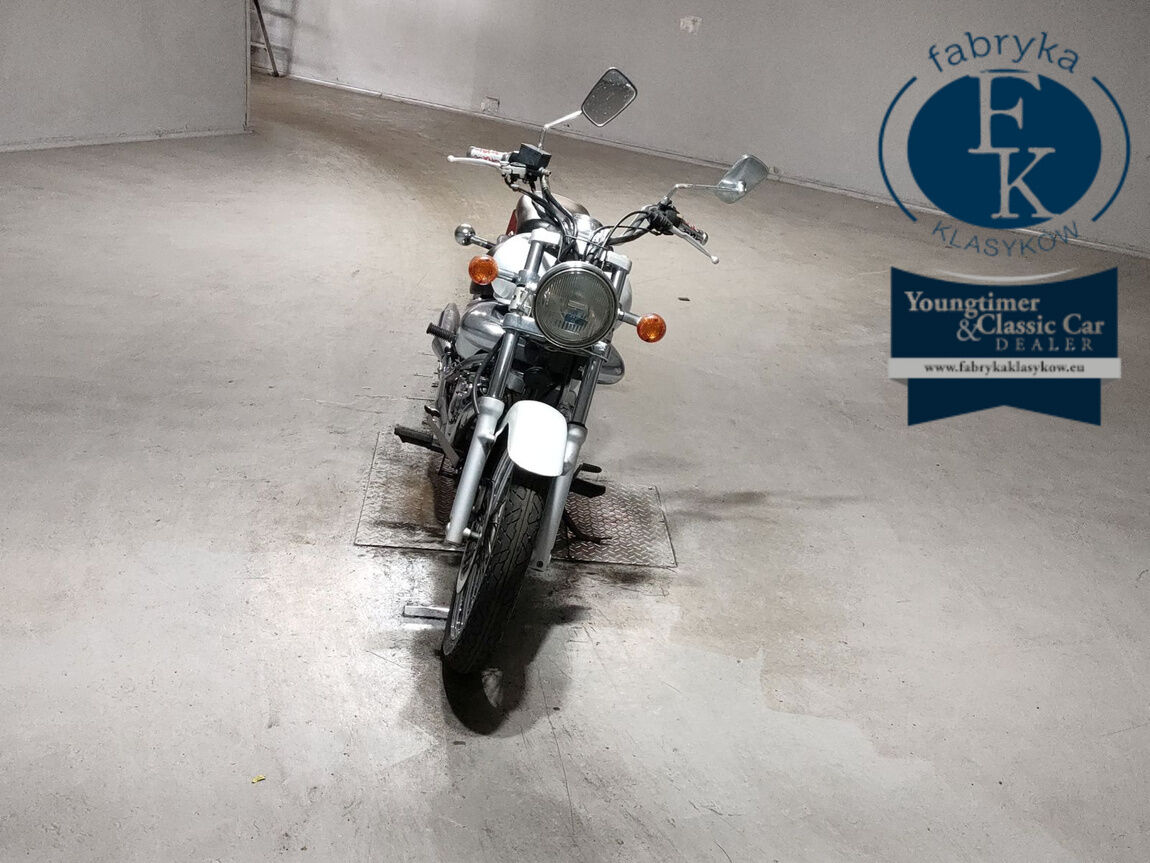SUZUKI INTRUDER 250  - zdjęcie 4