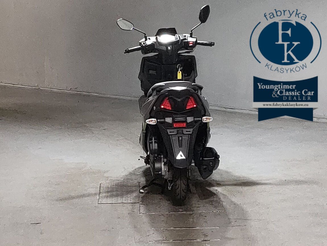 SUZUKI AVENIS125  - zdjęcie 5