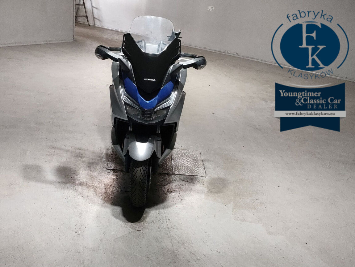 HONDA FORZA 125  - zdjęcie 4