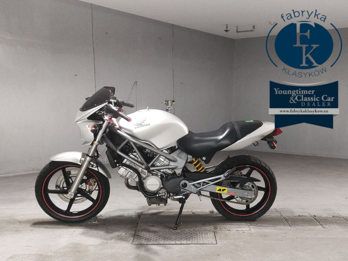 HONDA VTR250  - zdjęcie 3