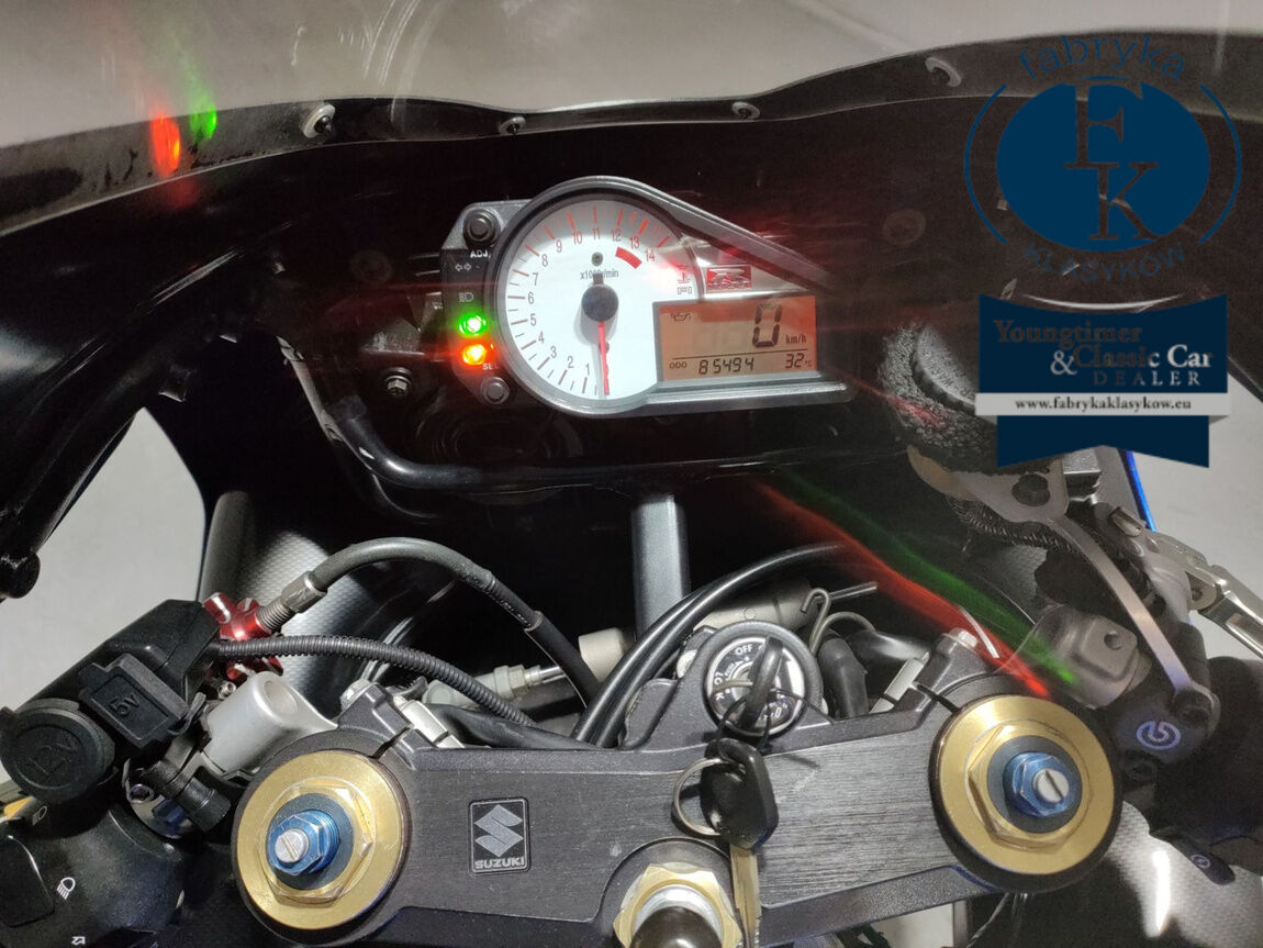 SUZUKI GSX-R1000 2002 - zdjęcie 6