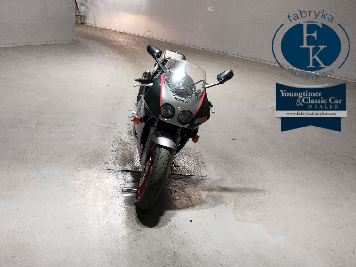 HONDA CBR250RR  - zdjęcie 4