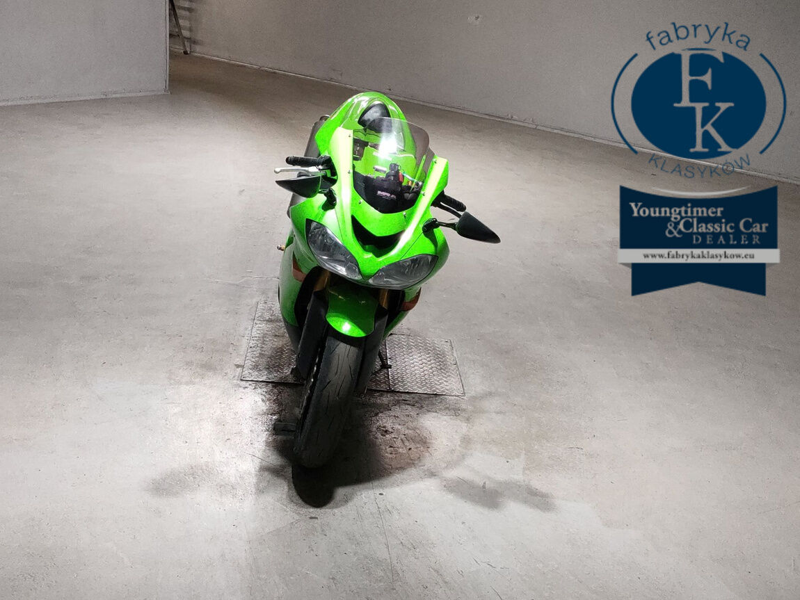 KAWASAKI ZX-10R 2004 - zdjęcie 4