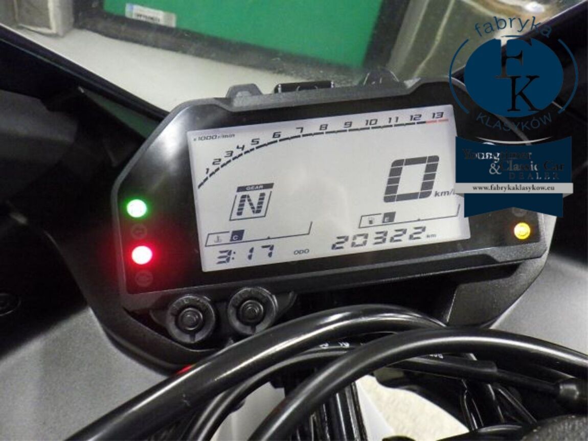 YAMAHA YZF-R3 2020 - zdjęcie 13