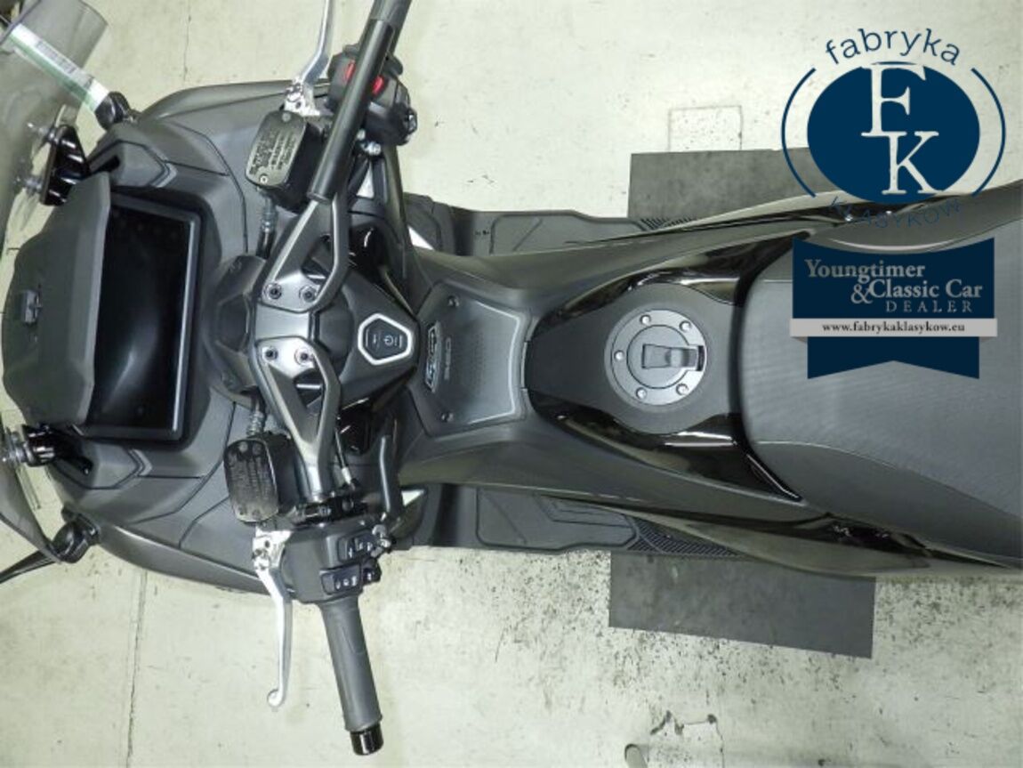 YAMAHA T-MAX560T 2026 - zdjęcie 32