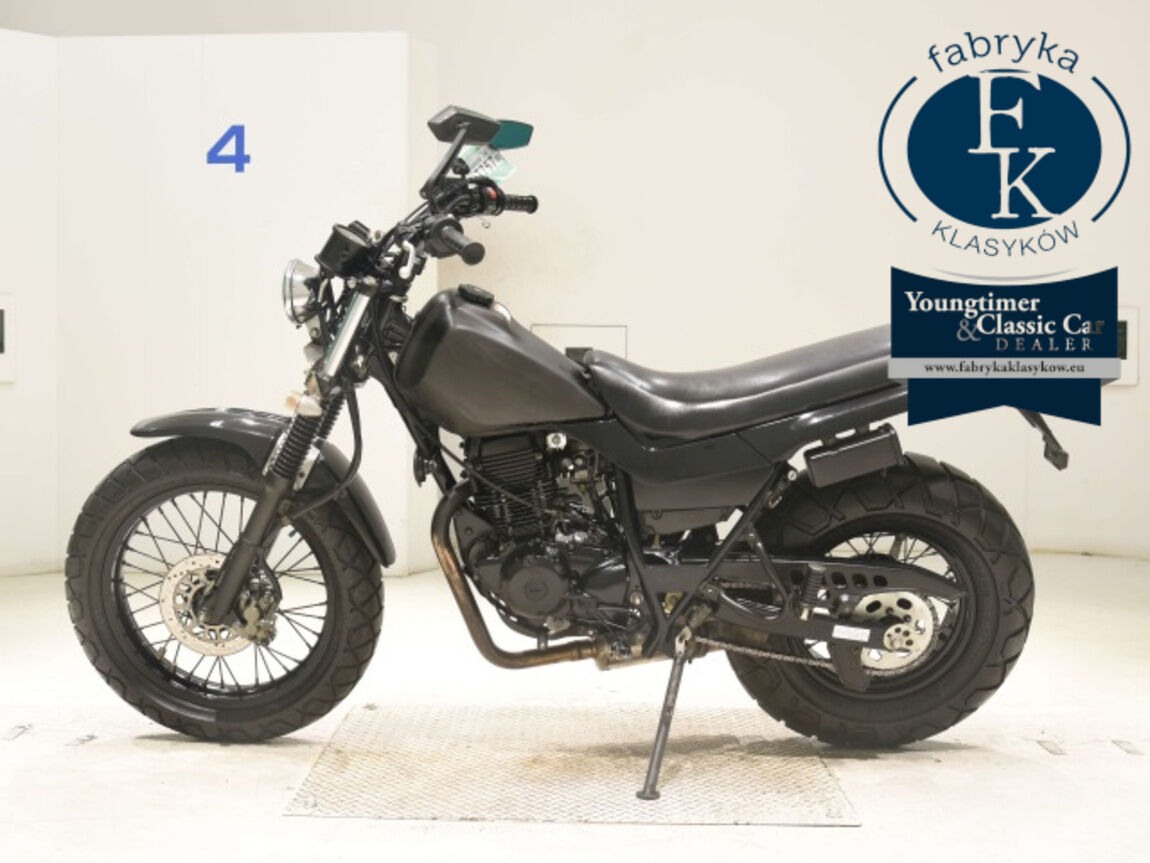 YAMAHA TW225 - zdjęcie 3
