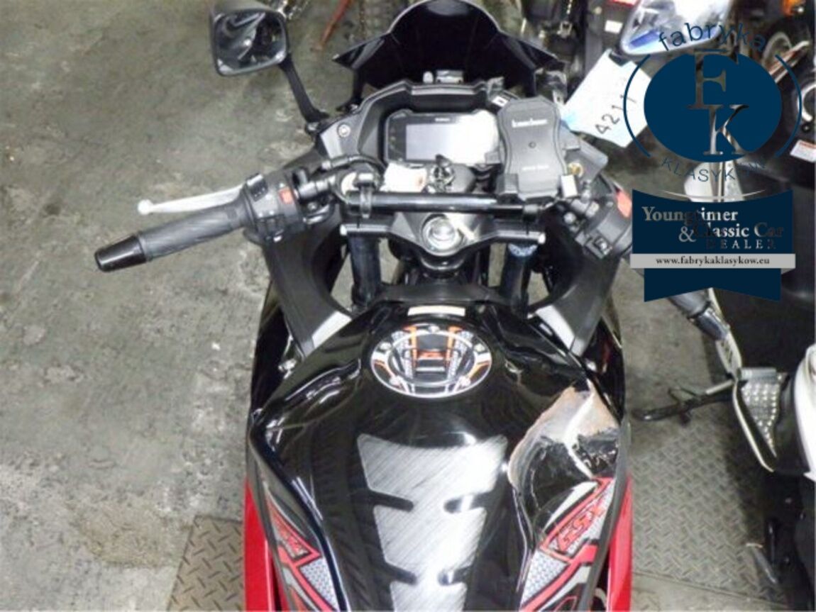 SUZUKI GSX250R  - zdjęcie 16