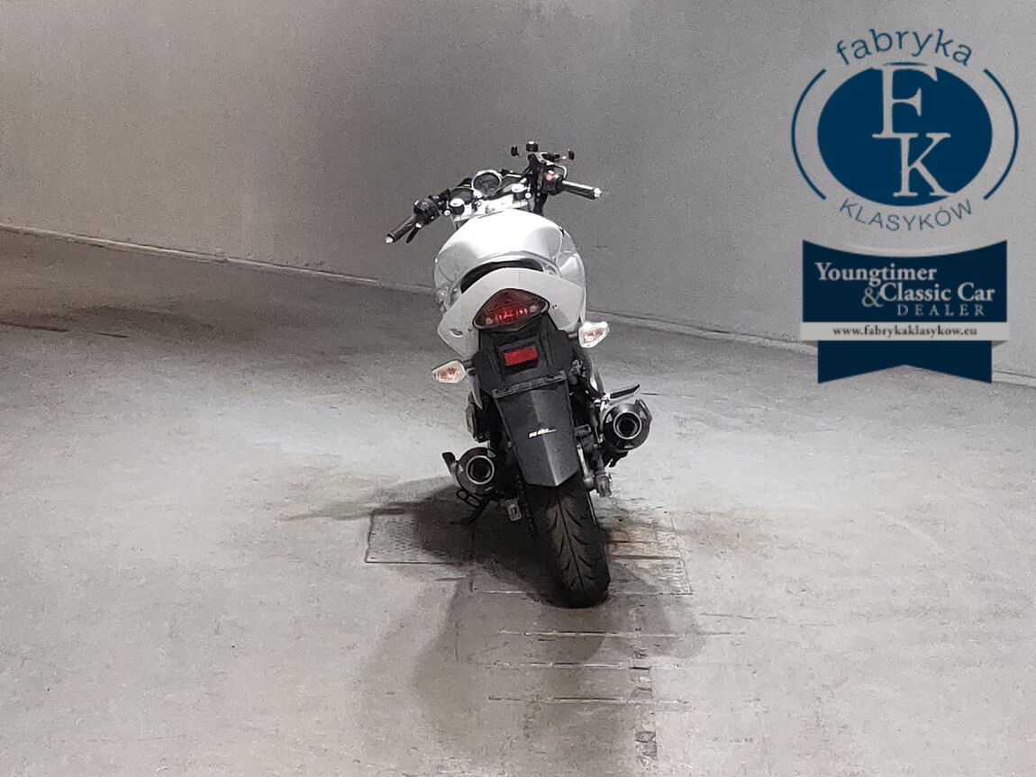 SUZUKI GSR250  - zdjęcie 5