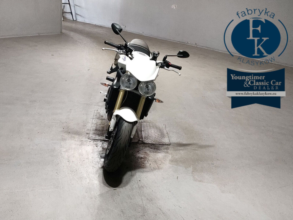 TRIUMPH STREET TRIPLE 2008 - zdjęcie 4