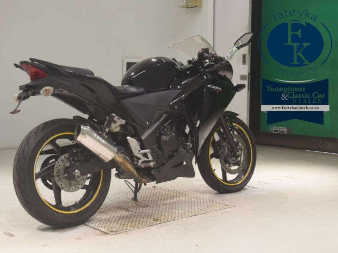 HONDA CBR250R ABS  - zdjęcie 6