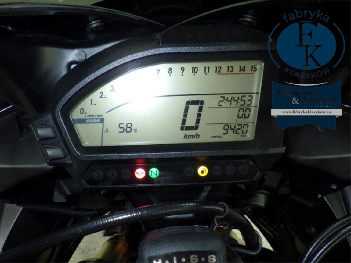 HONDA CBR1000RR 2013 - zdjęcie 13