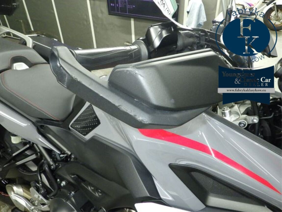 YAMAHA MT-09TO RACER GT 2018 - zdjęcie 21