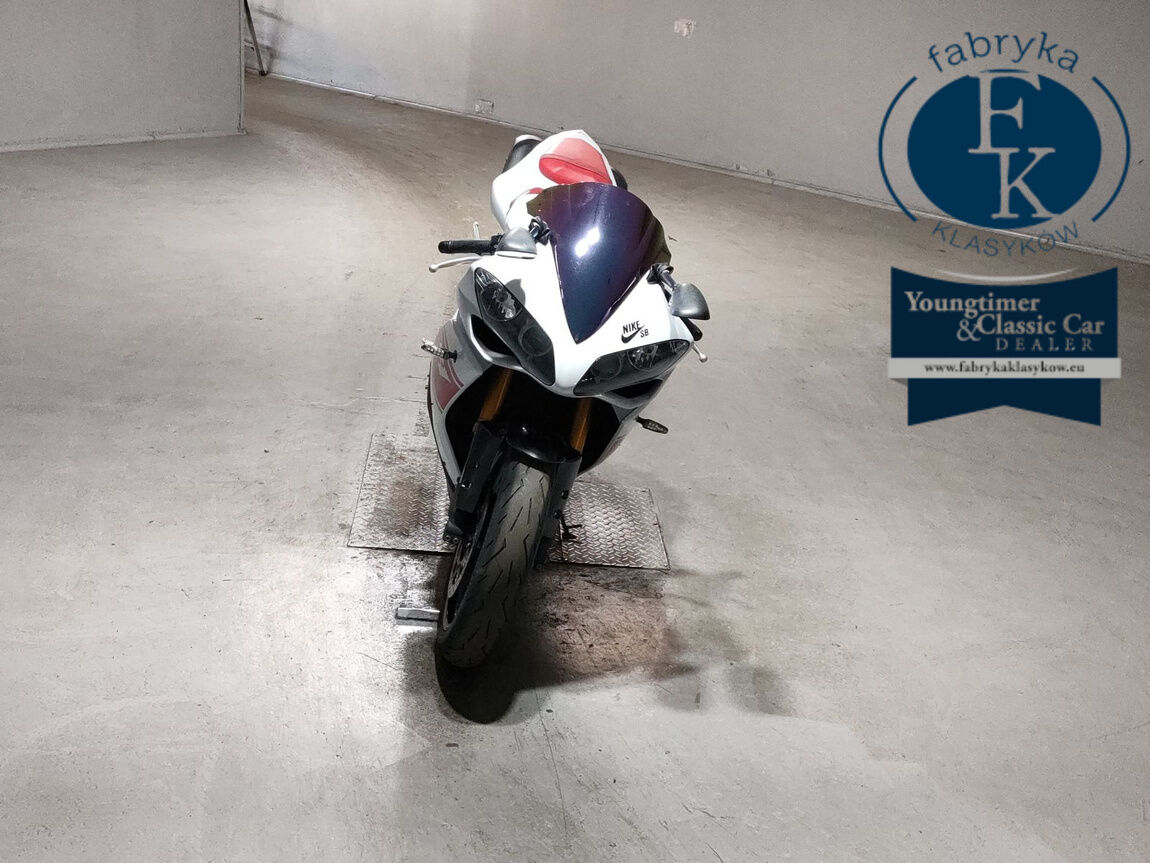 YAMAHA YZF-R1 2008 - zdjęcie 4