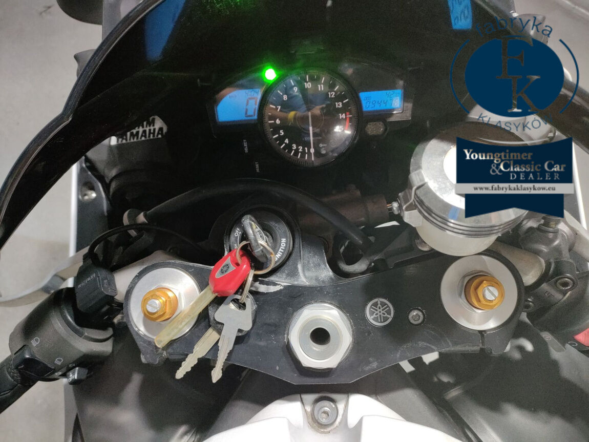 YAMAHA YZF-R1 2008 - zdjęcie 6