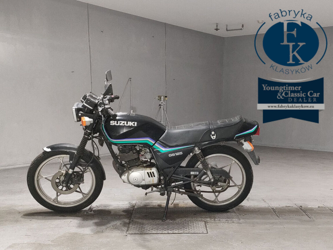 SUZUKI GS125  - zdjęcie 3