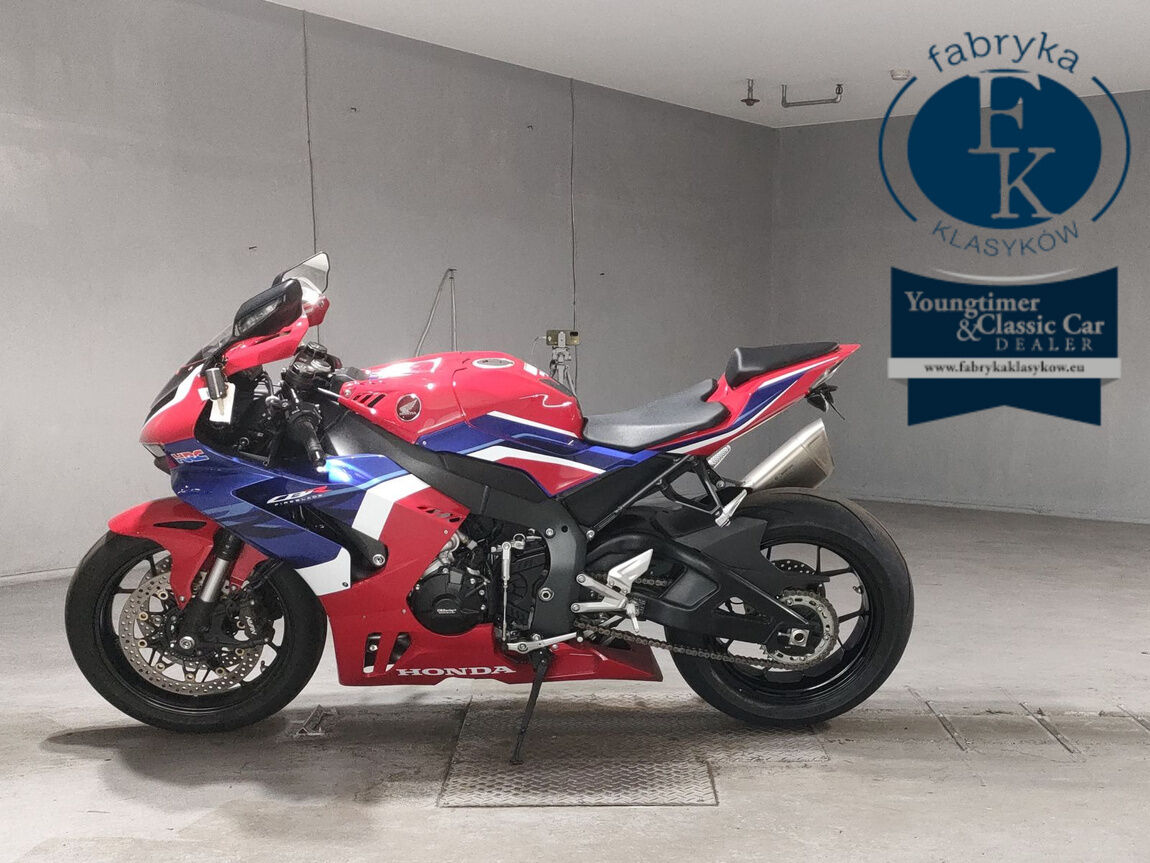 HONDA CBR1000RR-R 2022 - zdjęcie 3