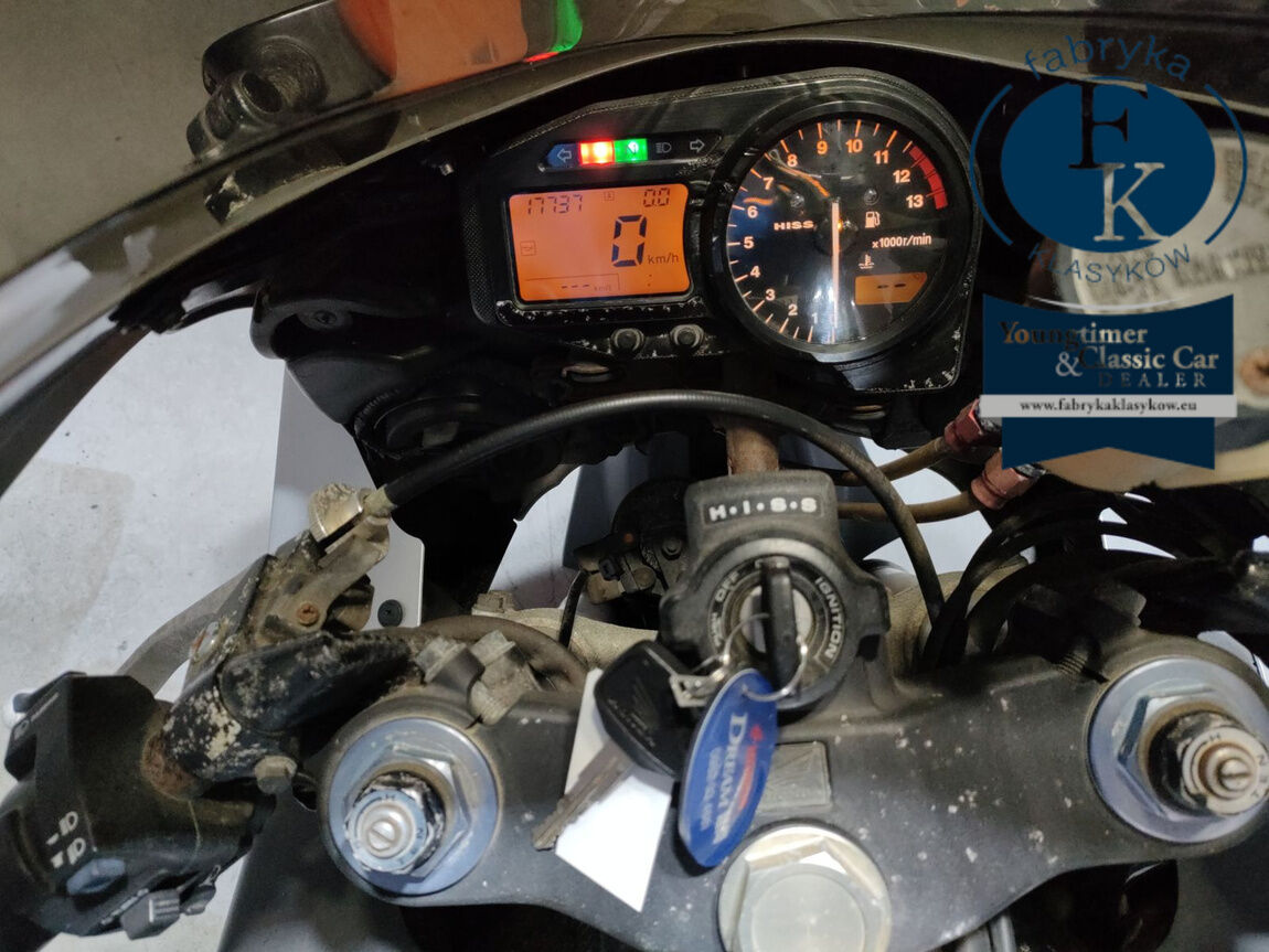 HONDA CBR954RR 2002 - zdjęcie 6