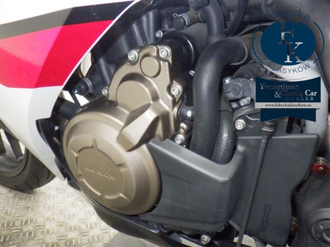 HONDA CBR400R ABS 2018 - zdjęcie 11