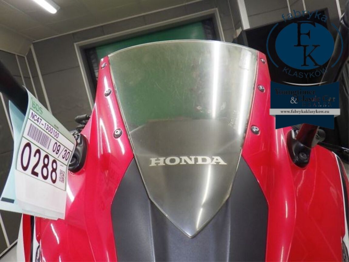 HONDA CBR400R ABS 2018 - zdjęcie 17