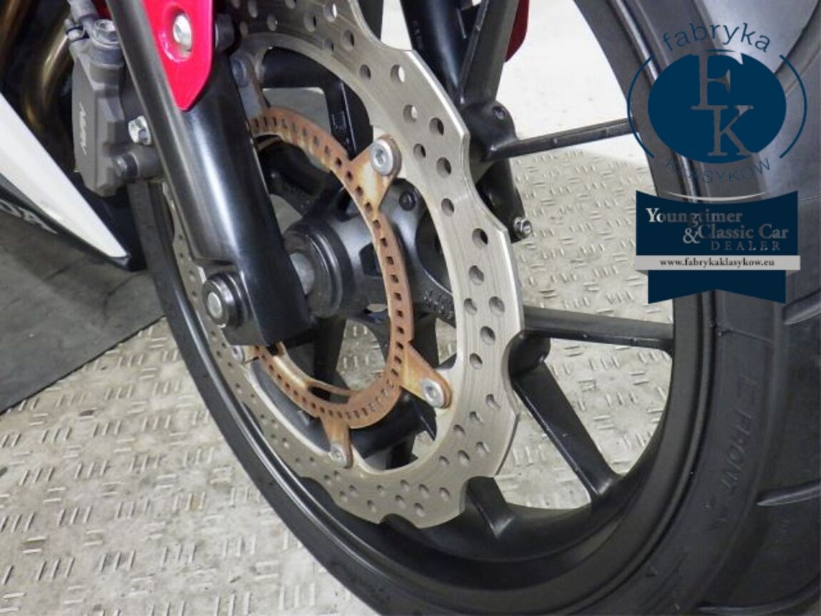HONDA CBR400R ABS 2018 - zdjęcie 23