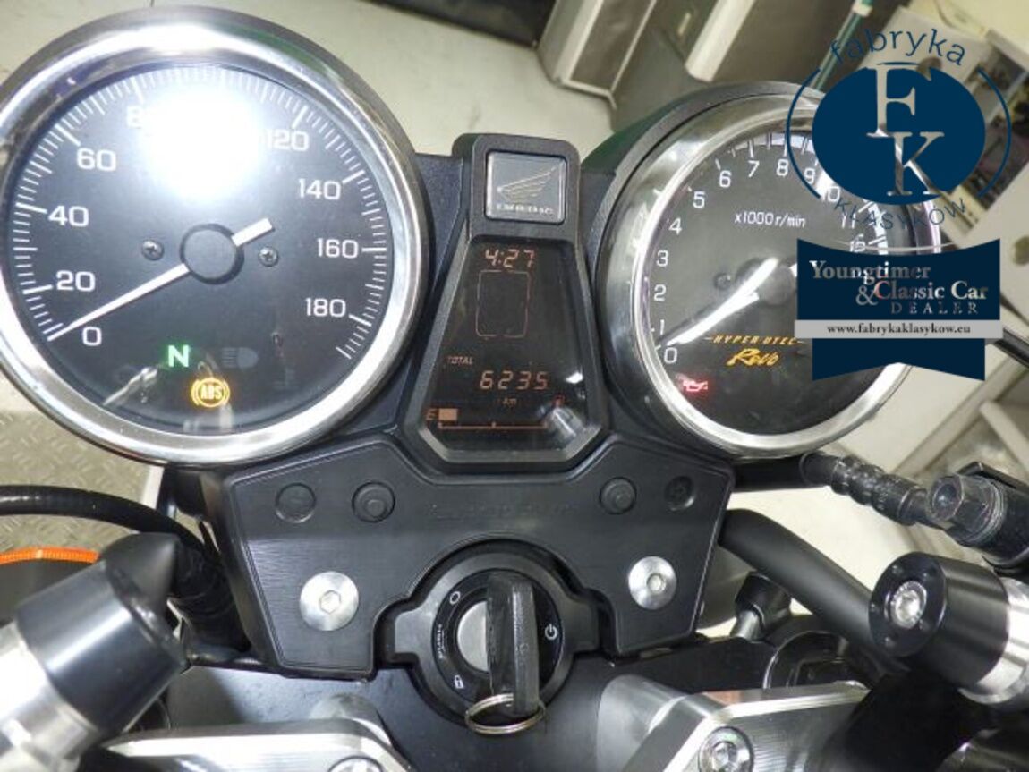 HONDA CB400SFV-4ABS 2021 - zdjęcie 13