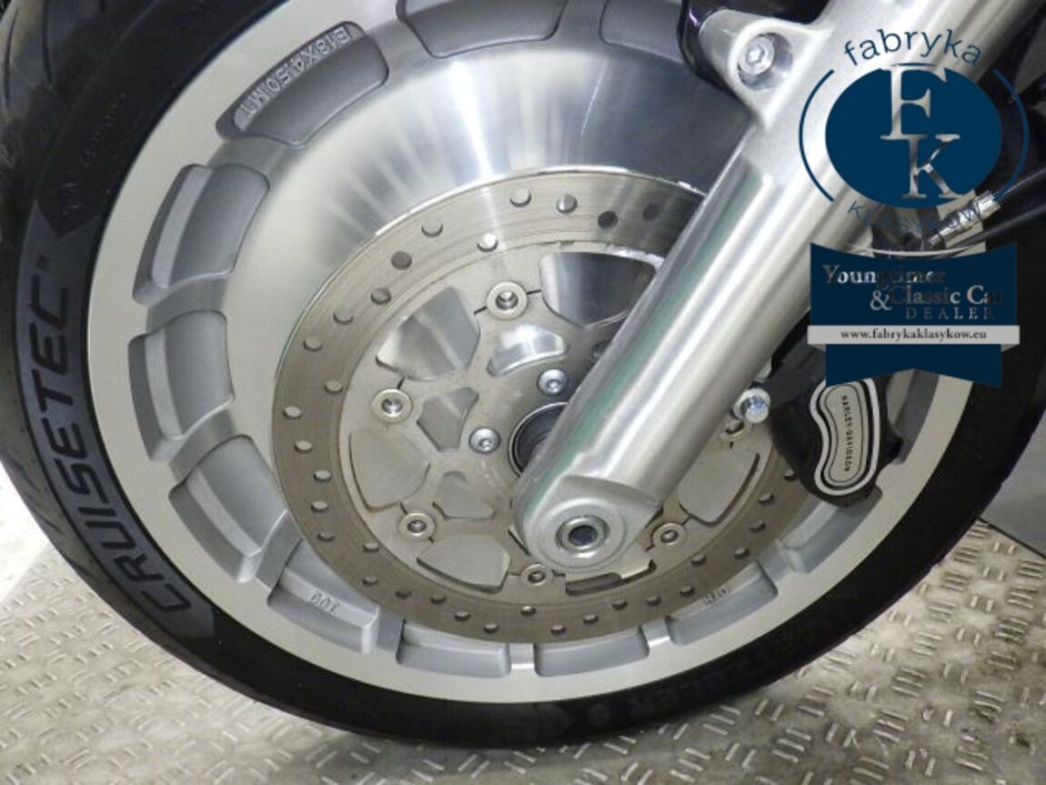 HARLEY-DAVIDSON FLFBS1870 2019 - zdjęcie 21