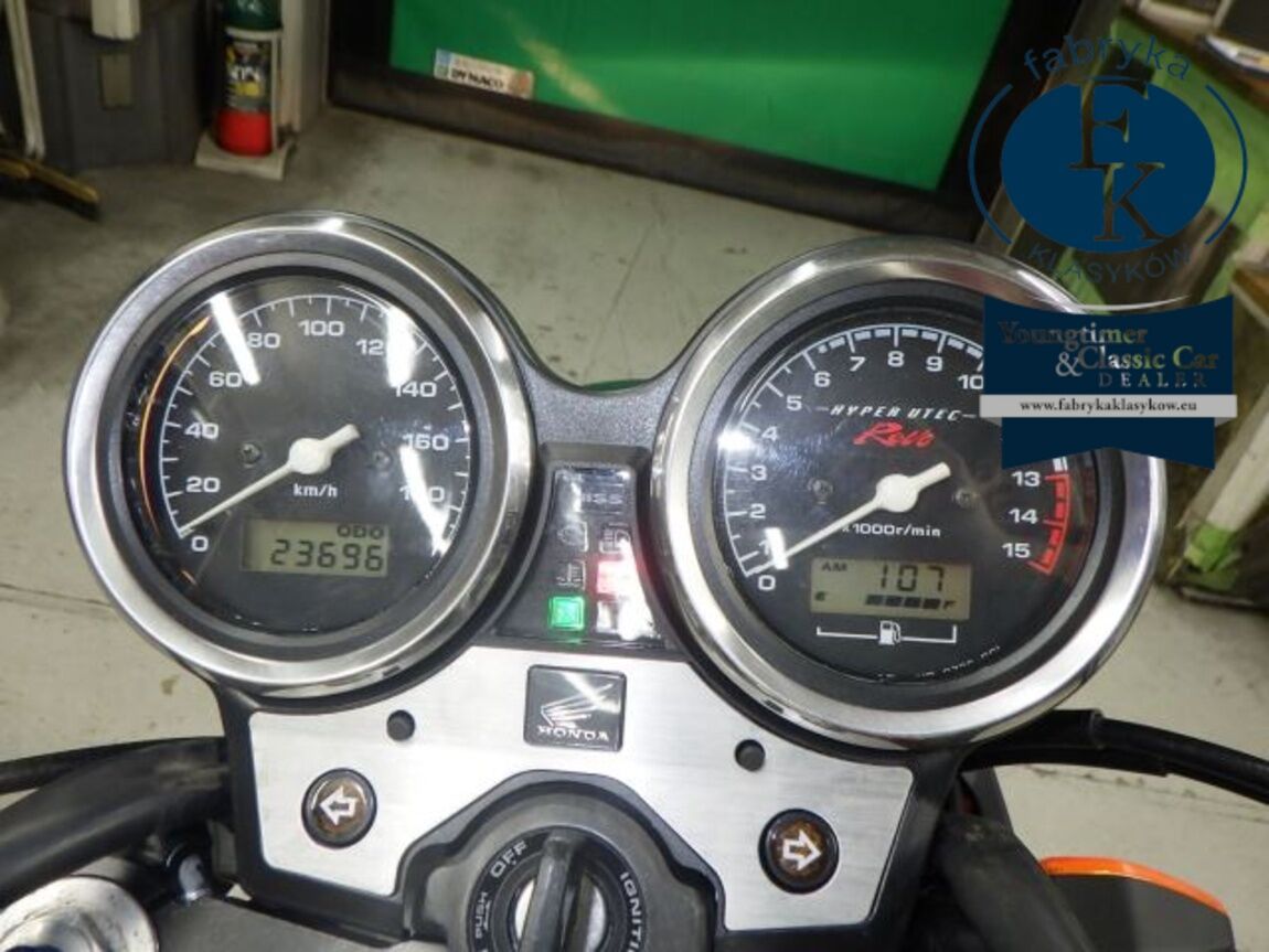 HONDA CB400SFV-4 2009 - zdjęcie 15