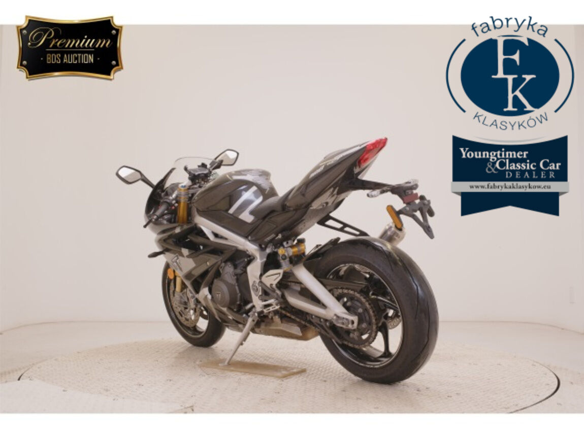 TRIUMPH DAYTONA MOTO2  - zdjęcie 7