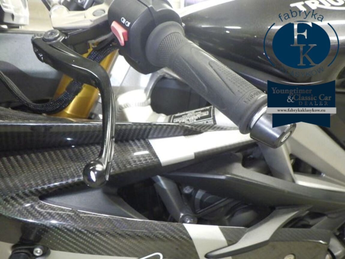 TRIUMPH DAYTONA MOTO2  - zdjęcie 21