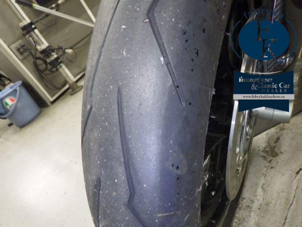 TRIUMPH DAYTONA MOTO2  - zdjęcie 22